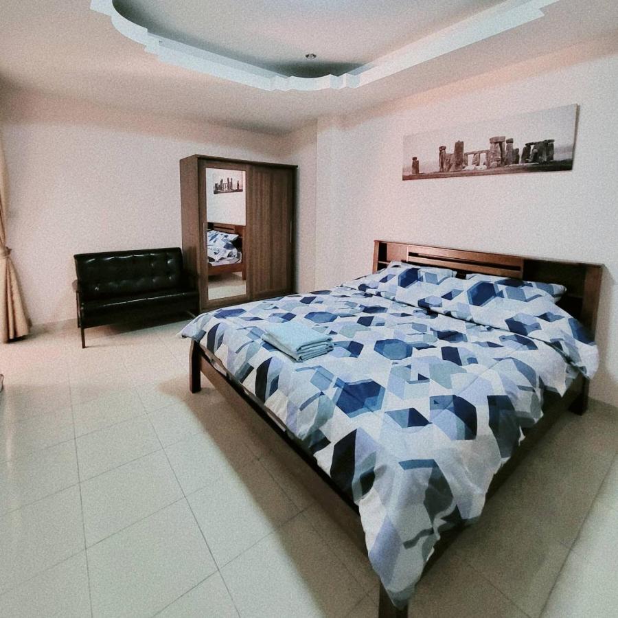 Appartement Marin House Pattaya Extérieur photo